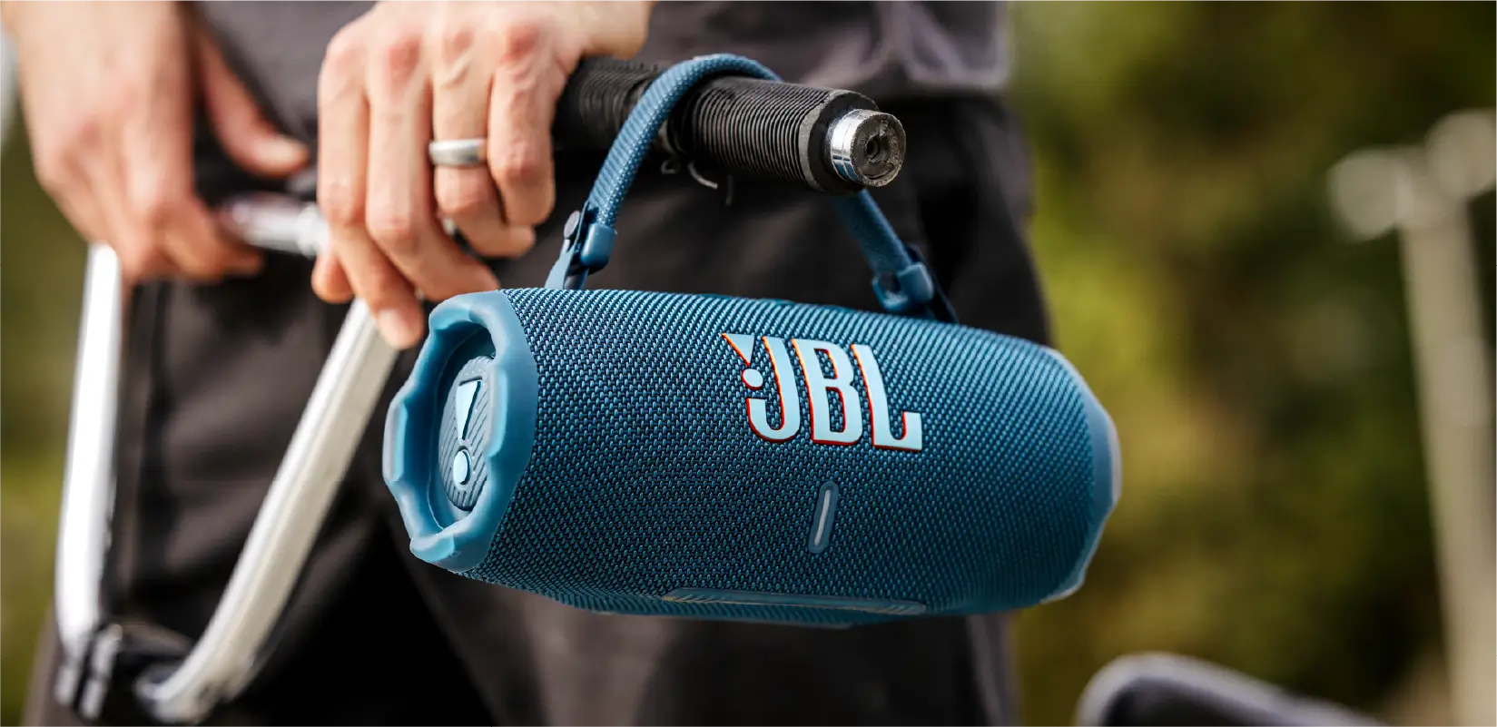 AI Sound Boost JBL