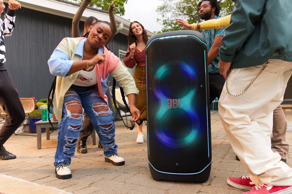 Cara Memasangkan Speaker JBL dengan PartyBoost