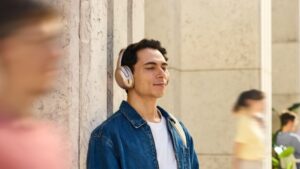 Find Your Perfect Beat: Your Ultimate Headphones Buying Guide