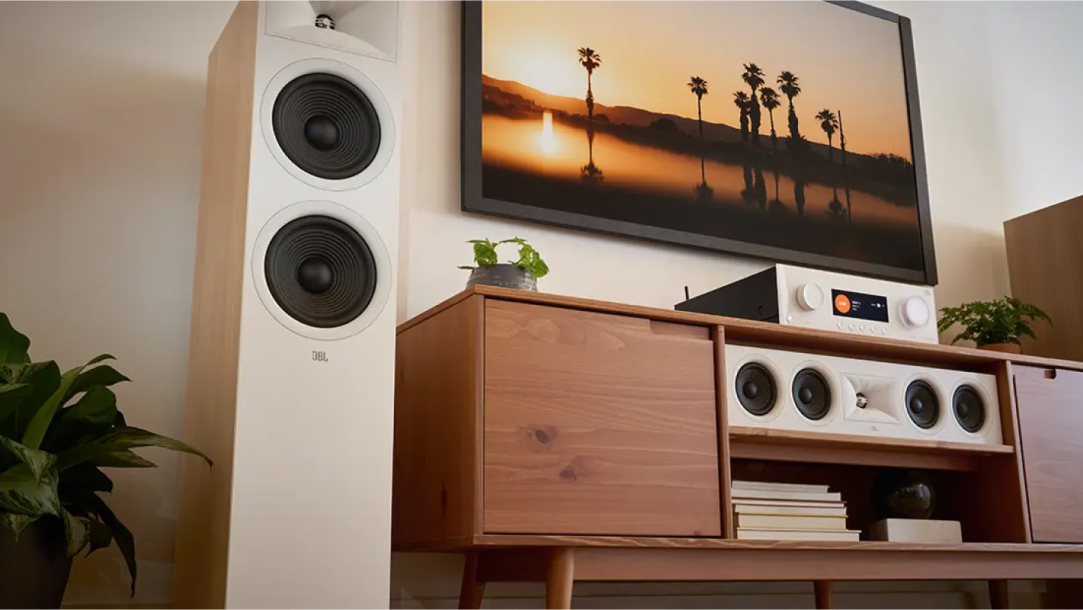A MODERN SILHOUETTE THAT COMPLEMENTS YOUR HOME