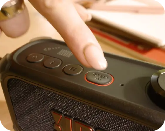 STEM AI PEMISAHAN VOKAL DAN INSTRUMEN SECARA REAL-TIME