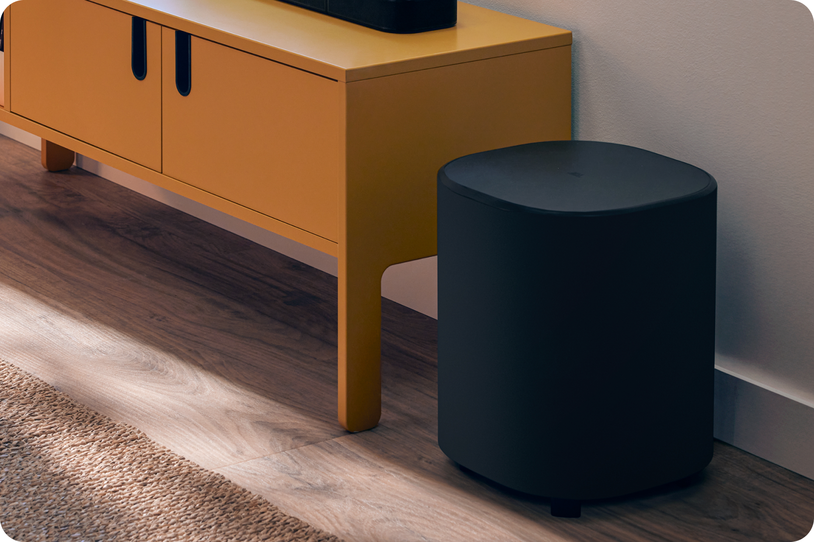 POWERFUL 10” WIRELESS<br> SUBWOOFER