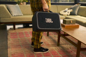 Which Is the Best Amp for Drums: JBL BandBox Solo vs BandBox Trio