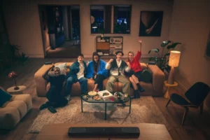 How to Plan the Perfect Football Watch Party at Home for Game Day